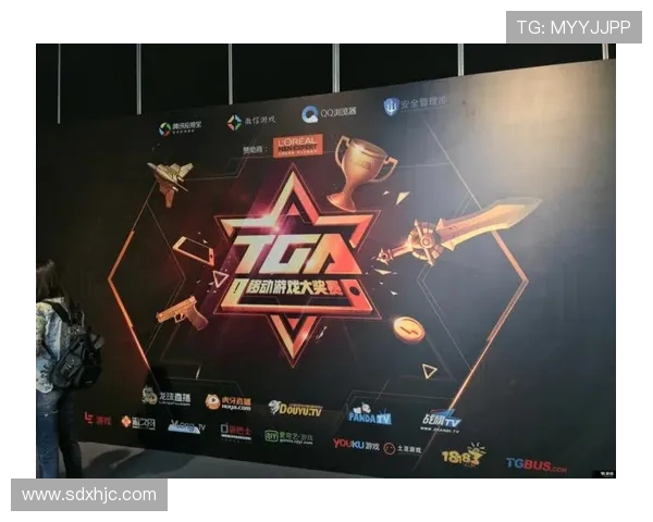 张磊独家分享和平精英游戏技巧与心得体会助你成为高手