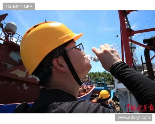 探索跳水运动魅力与世界冠军成长背后艰辛训练与心理调适故事精彩