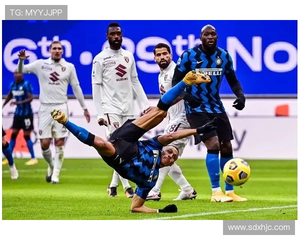 国际米兰与热那亚激战正酣谁能在意甲赛场笑到最后 国际米兰与热那亚激战正酣谁能在意甲赛场笑到最后